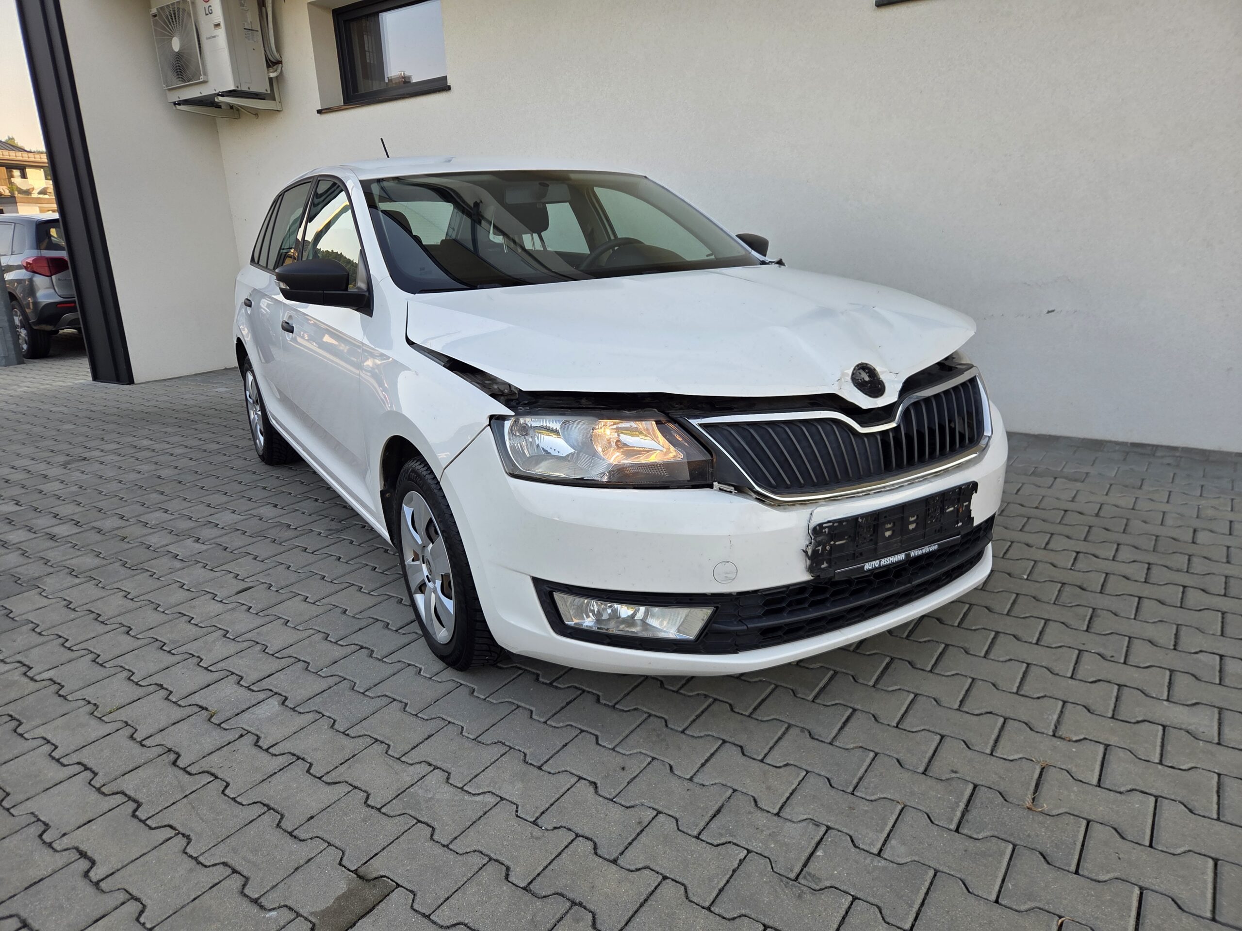 SKODA RAPID 2015