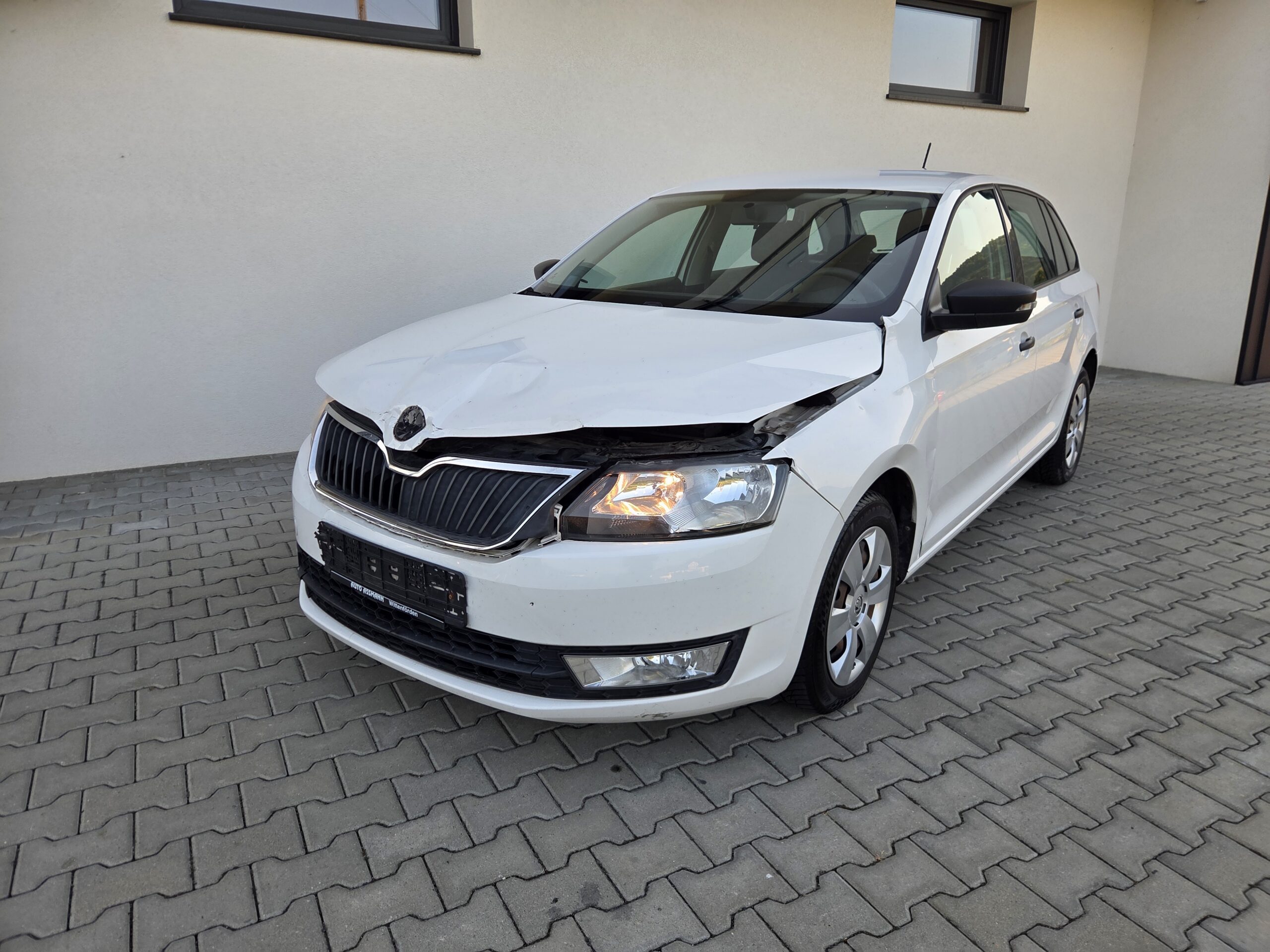 SKODA RAPID 2015