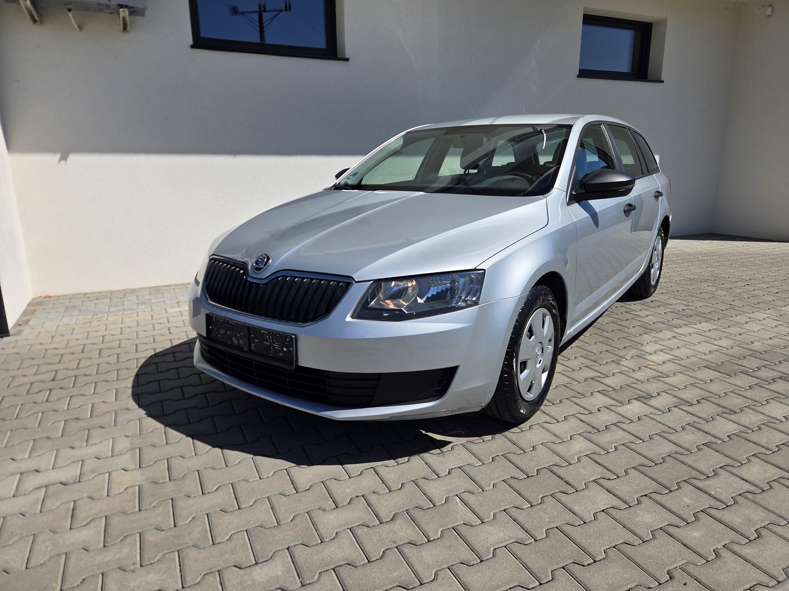 SKODA OCTAVIA 1.2